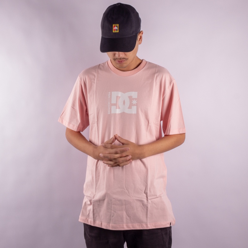 Camiseta Dc Shoes Star Windows Rosa